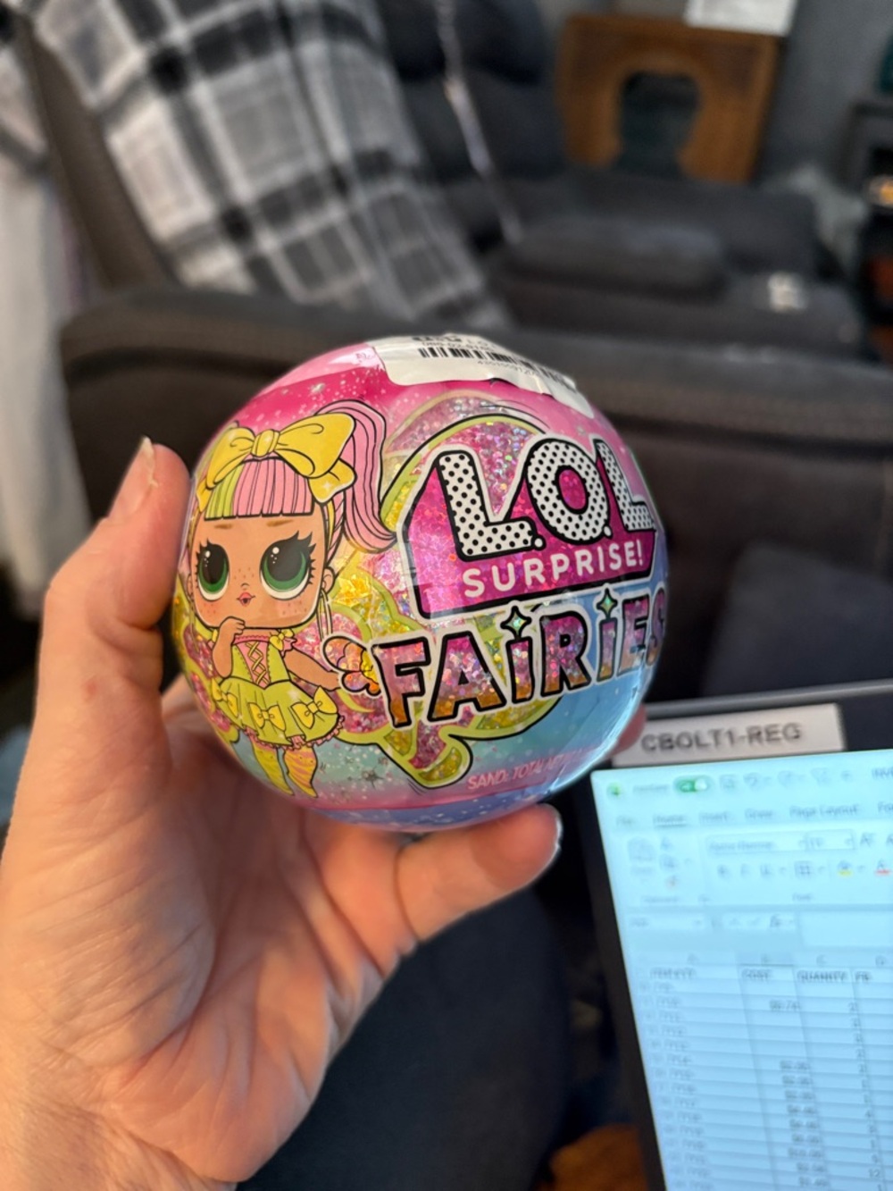 L.O.L. Surprise! Fairies Glitter Ball - Pink & Yellow
